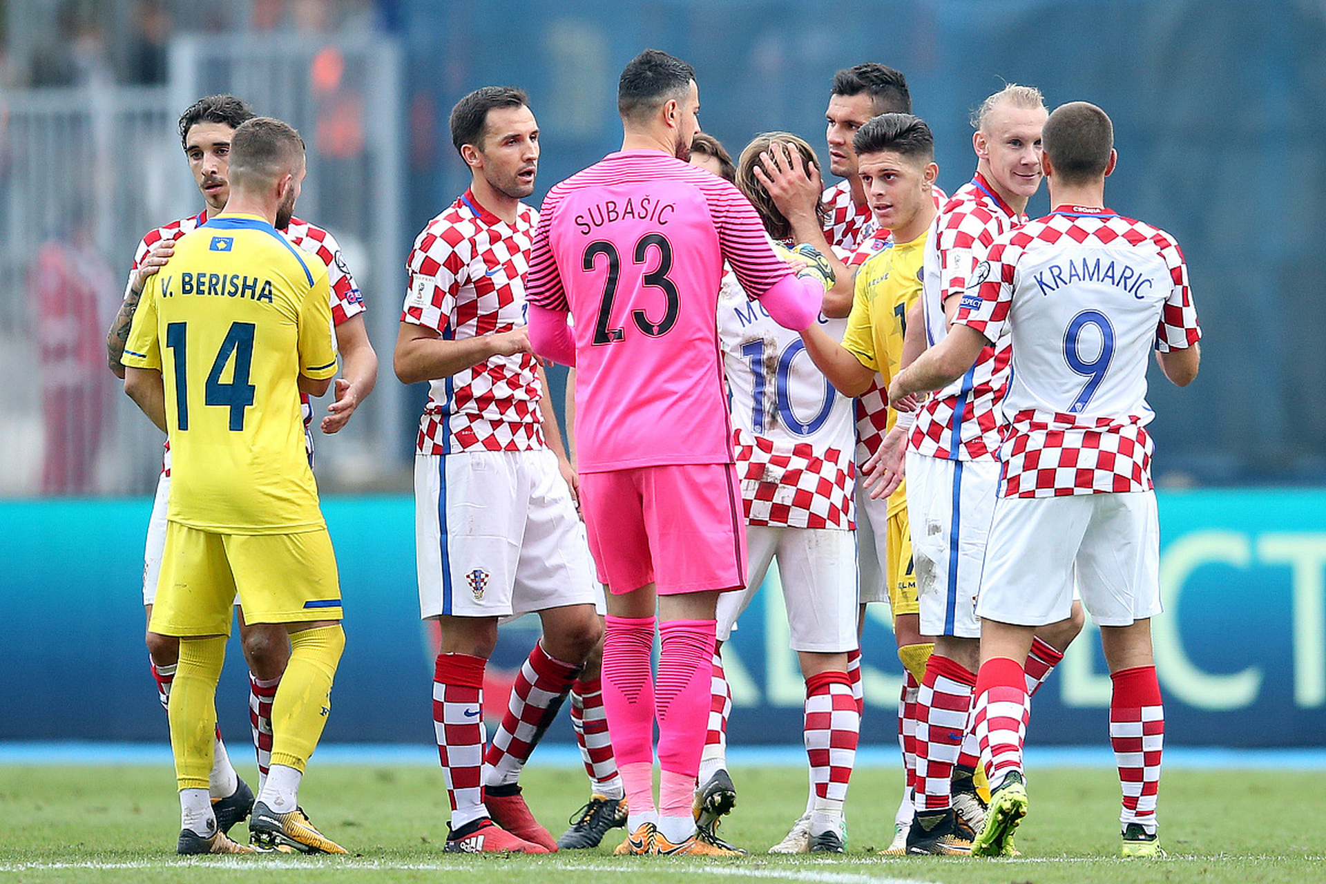 克罗地亚在欧预赛中展示实力，取得胜利