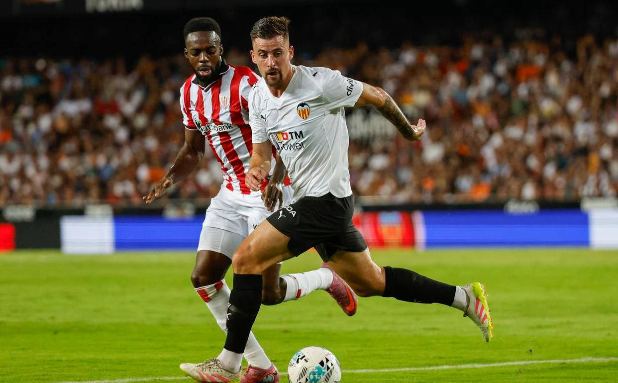 瓦伦西亚主场失利，遭遇联赛连败