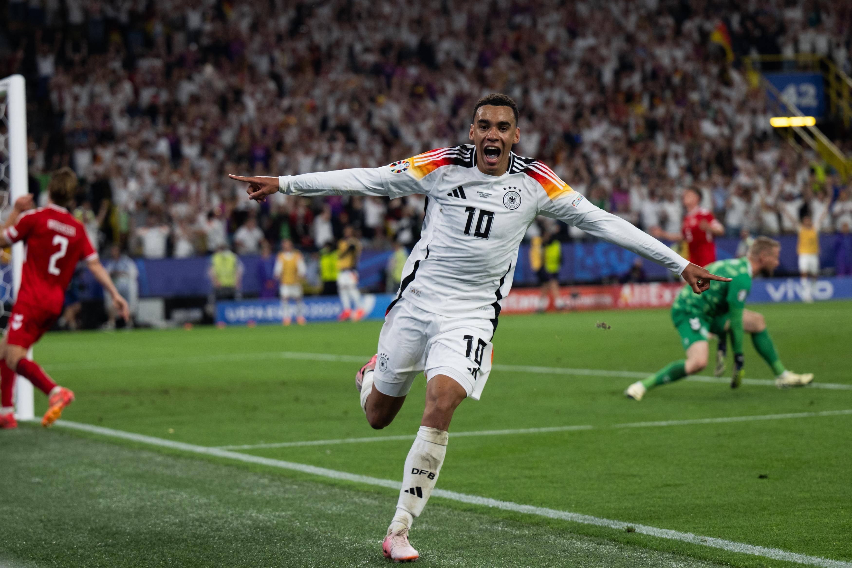 德国前锋迎来新球季首场比赛挑战 德国前锋迎来新球季首场比赛挑战