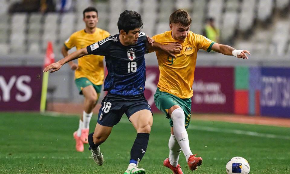 关于日本队轻取英格兰队，张继科高光表现的信息