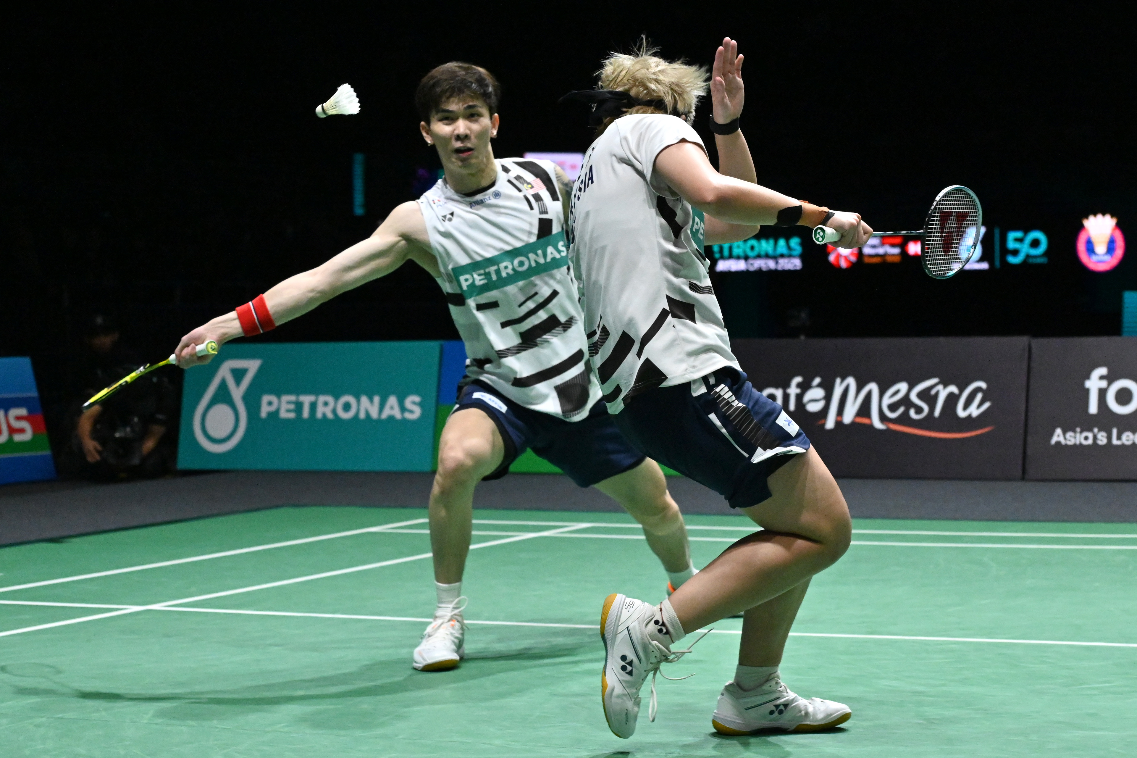 关于马来西亚羽毛球队逆转印尼羽毛球队，辛杜统治全场的信息
