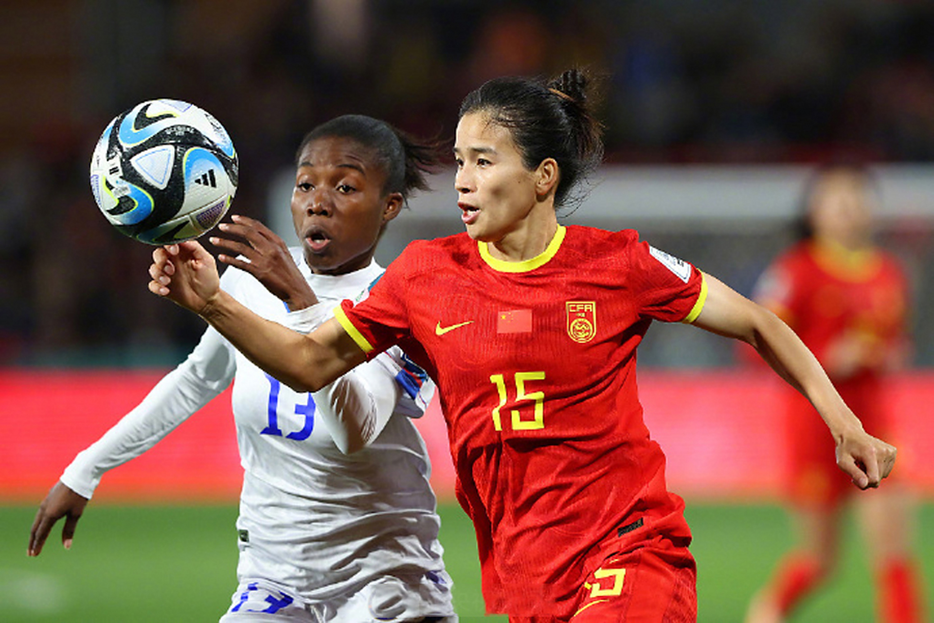 中国女足运动员训练如火如荼,为进军世界杯做准备的简单介绍 中国女足运动员训练如火如荼,为进军世界杯做准备的简单介绍