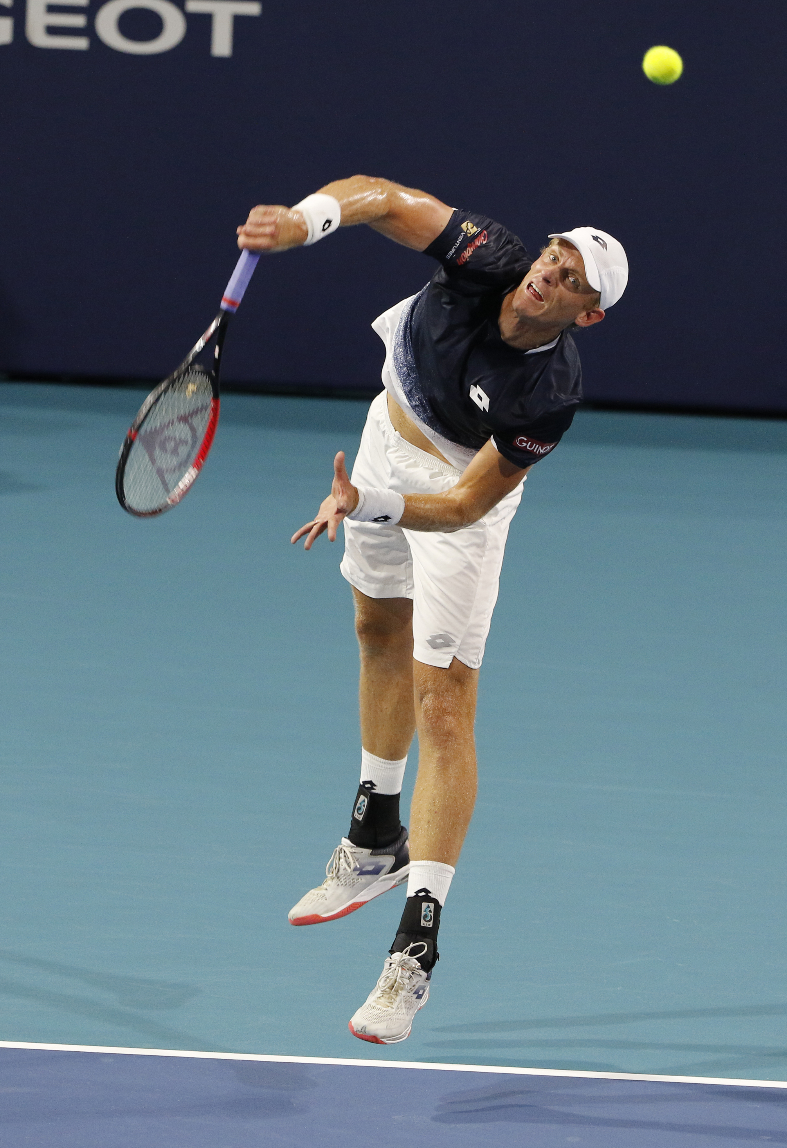 欧洲网球队绝地反击英国网球队，费德勒高光表现的简单介绍