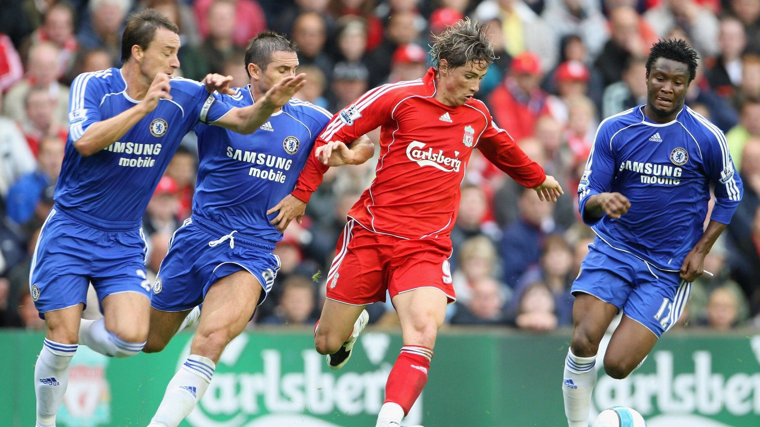 特奥关键回合不手软,苏格兰对阵秘鲁,一场定义荣耀的较量